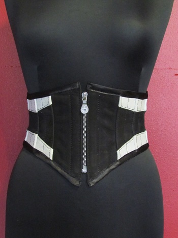 Lederkorsett kurz
